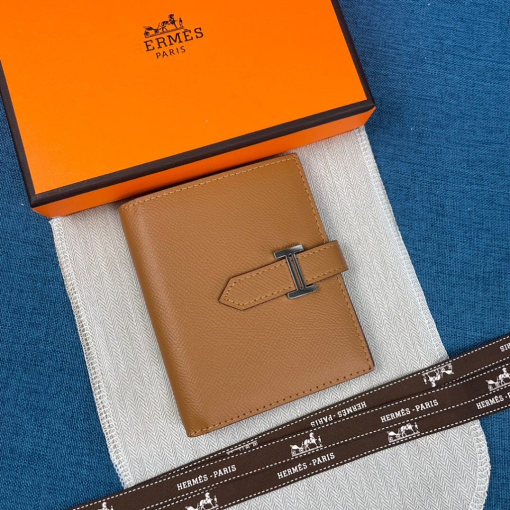 HERMES ヘルメス 財布 新作 ファッション