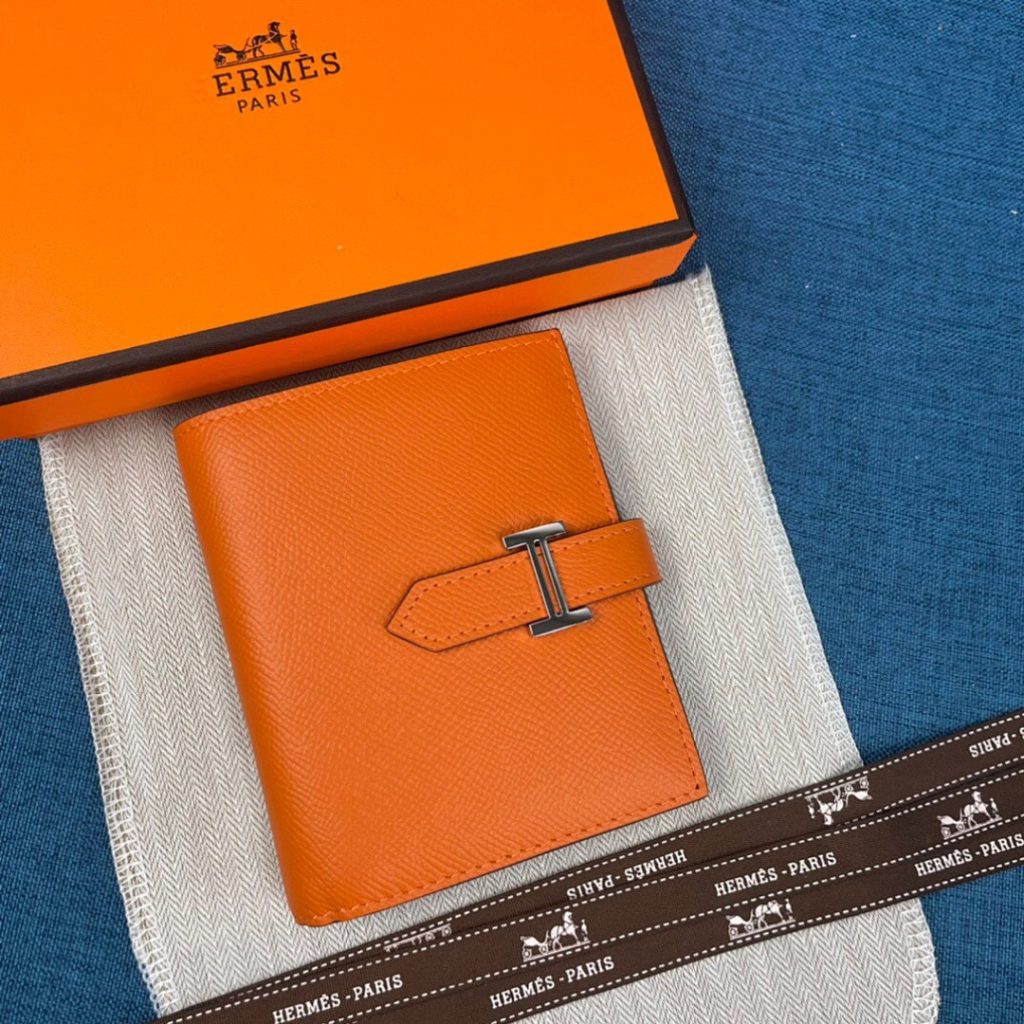 HERMES ヘルメス 財布 新作 ファッション