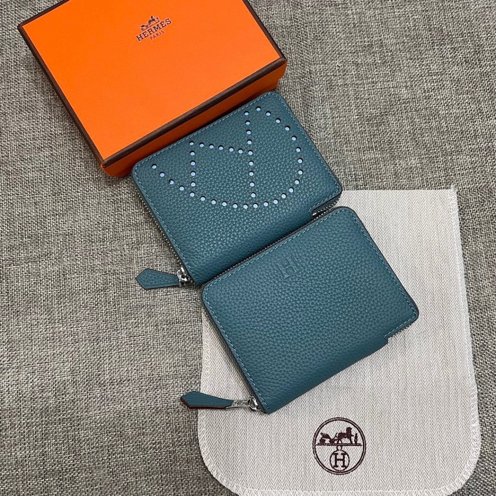HERMES ヘルメス 財布 新作 ファッション