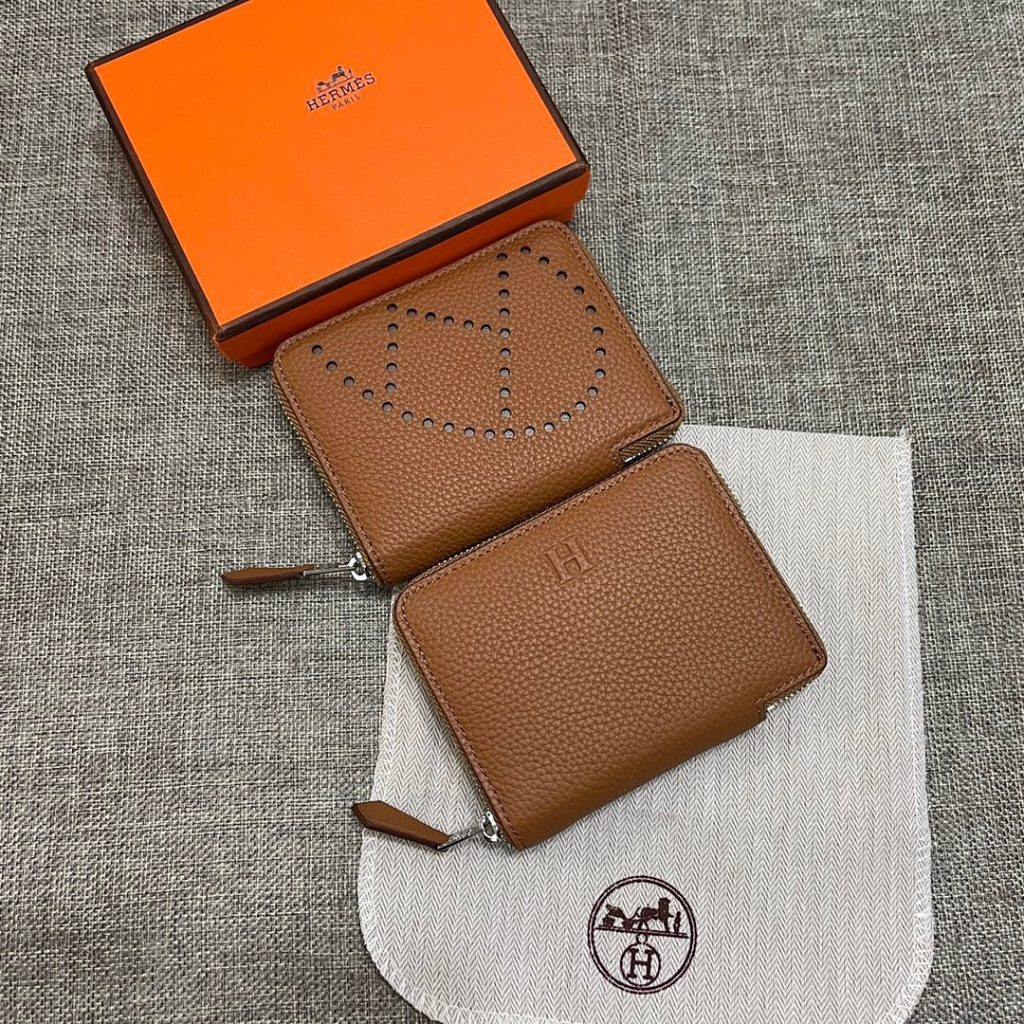 HERMES ヘルメス 財布 新作 ファッション