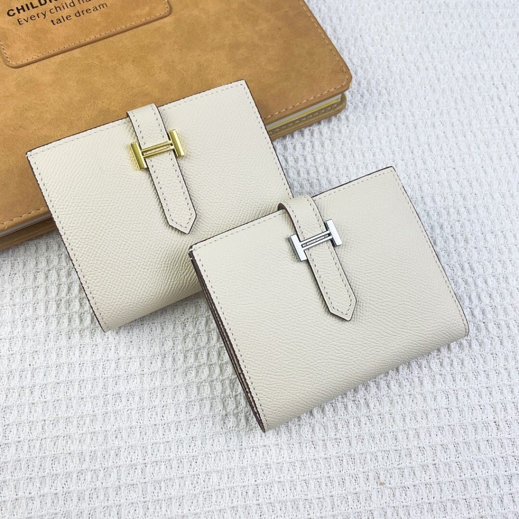 HERMES ヘルメス 財布 新作 ファッション