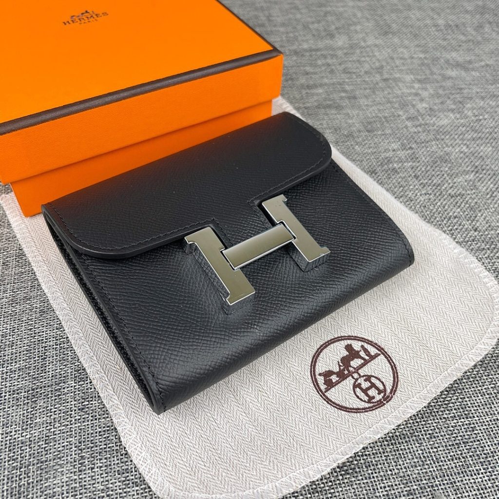 HERMES ヘルメス 財布 新作 ファッション