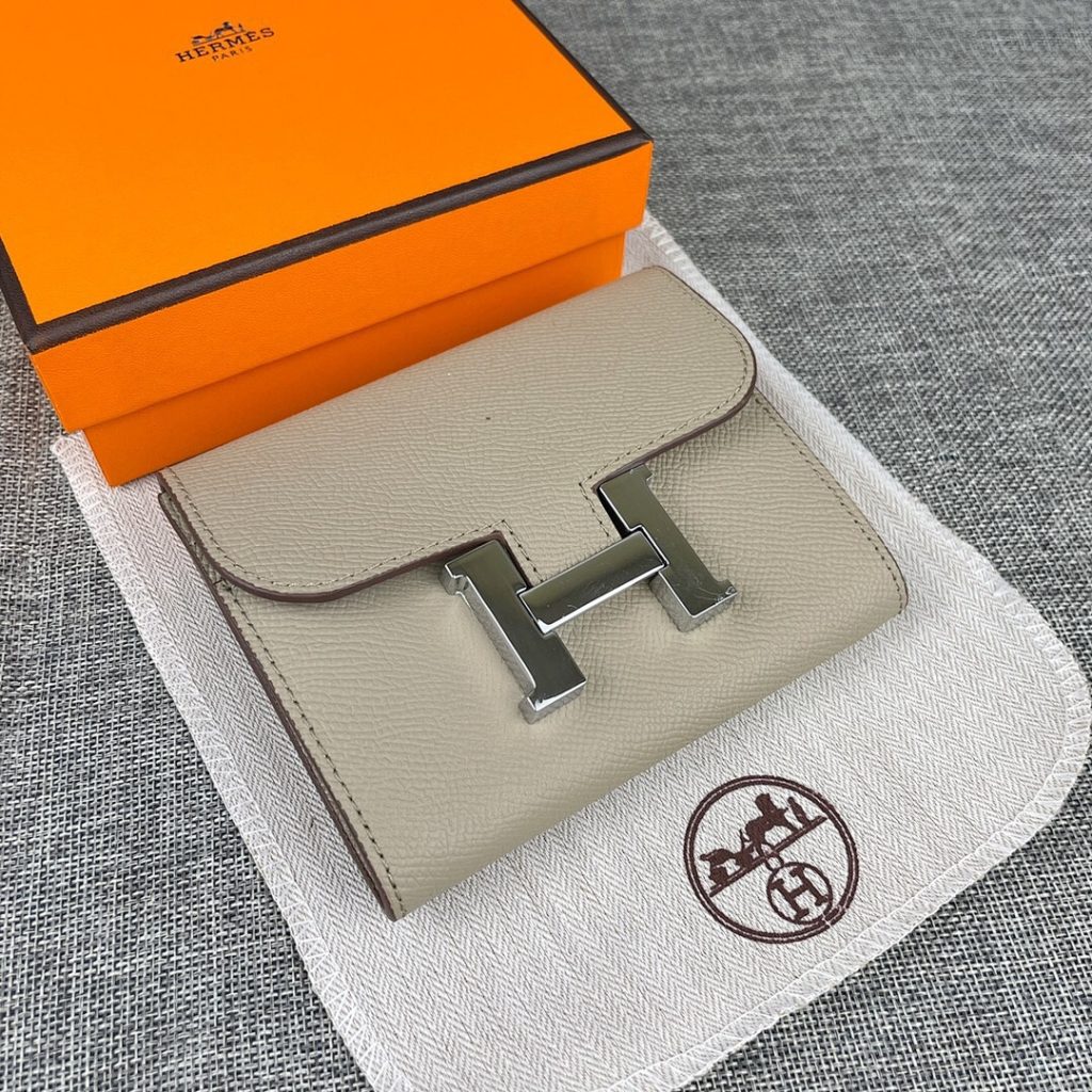 HERMES ヘルメス 財布 新作 ファッション