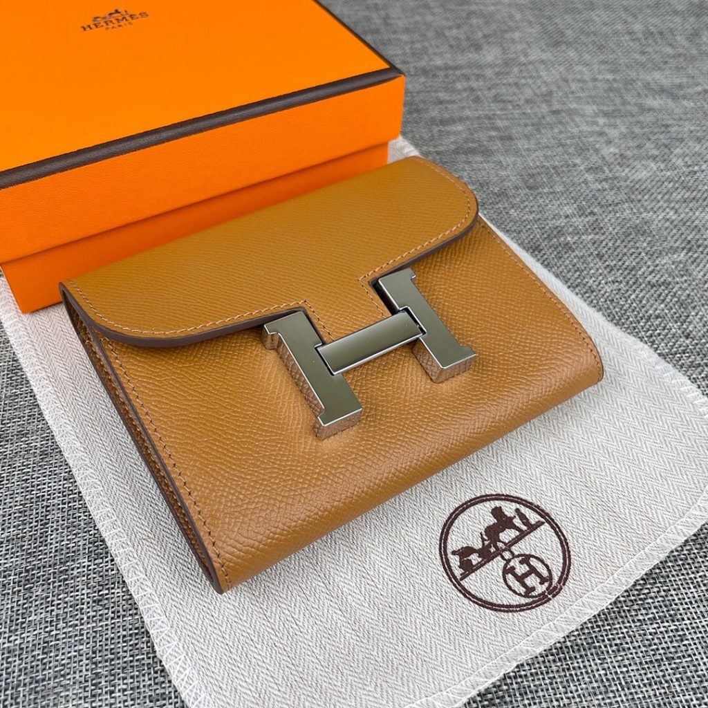 HERMES ヘルメス 財布 新作 ファッション