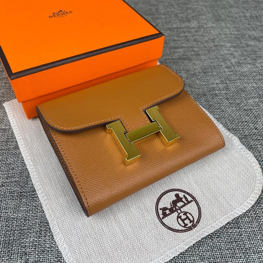 HERMES ヘルメス 財布 新作 ファッション