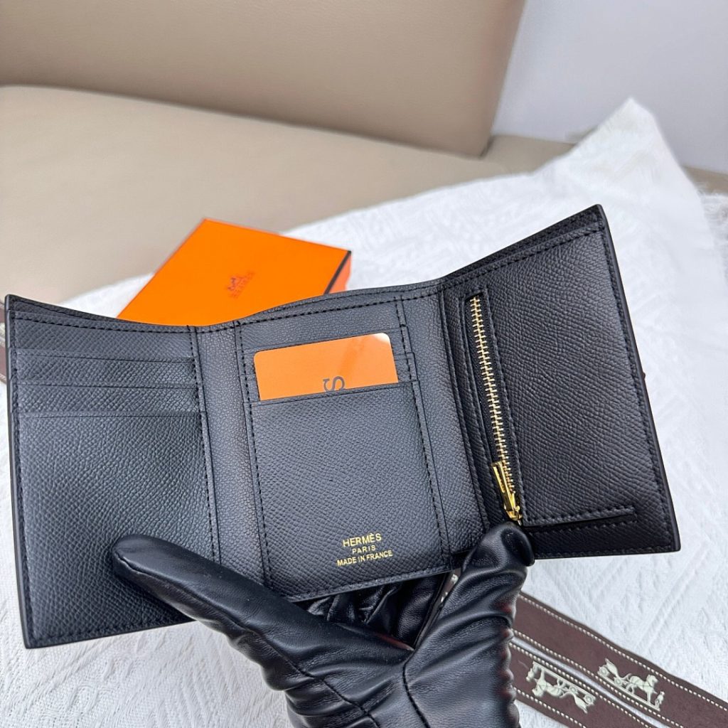 HERMES ヘルメス 財布 新作 ファッション
