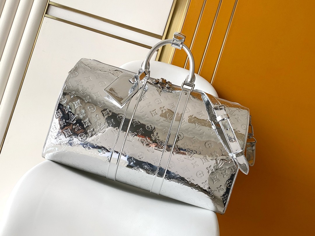 Louis Vuitton ルイヴィトン バッグ 新品 Nランク