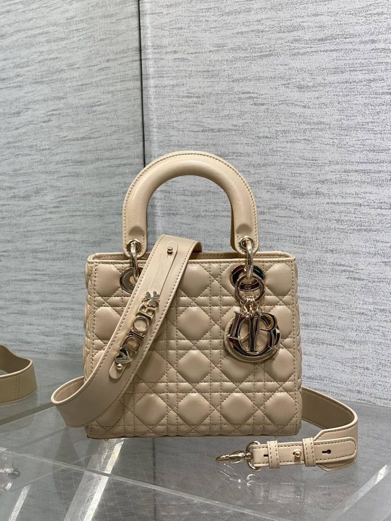 DIOR ディオール バッグ 新作 ファッション Nランク