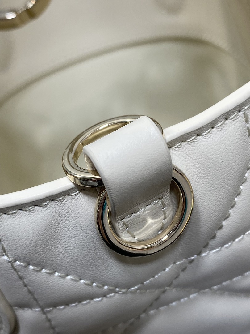 DIOR ディオール バッグ 新作 ファッション Nランク - 画像 (4)