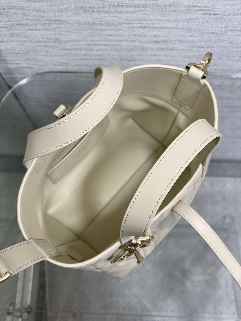 DIOR ディオール バッグ 新作 ファッション Nランク - 画像 (3)