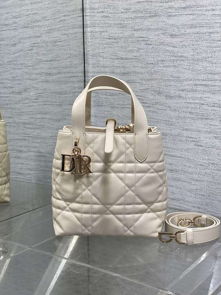 DIOR ディオール バッグ 新作 ファッション Nランク