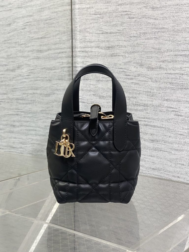DIOR ディオール バッグ 新作 ファッション Nランク