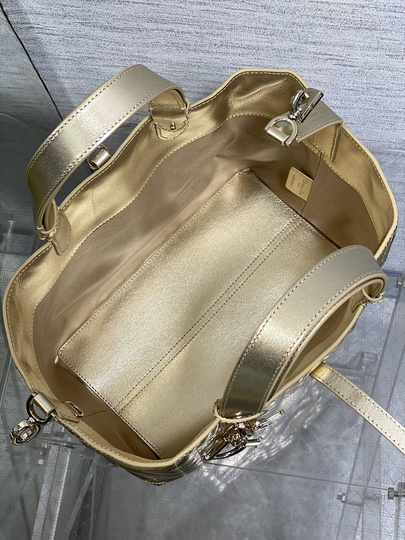 DIOR ディオール バッグ 新作 ファッション Nランク - 画像 (5)
