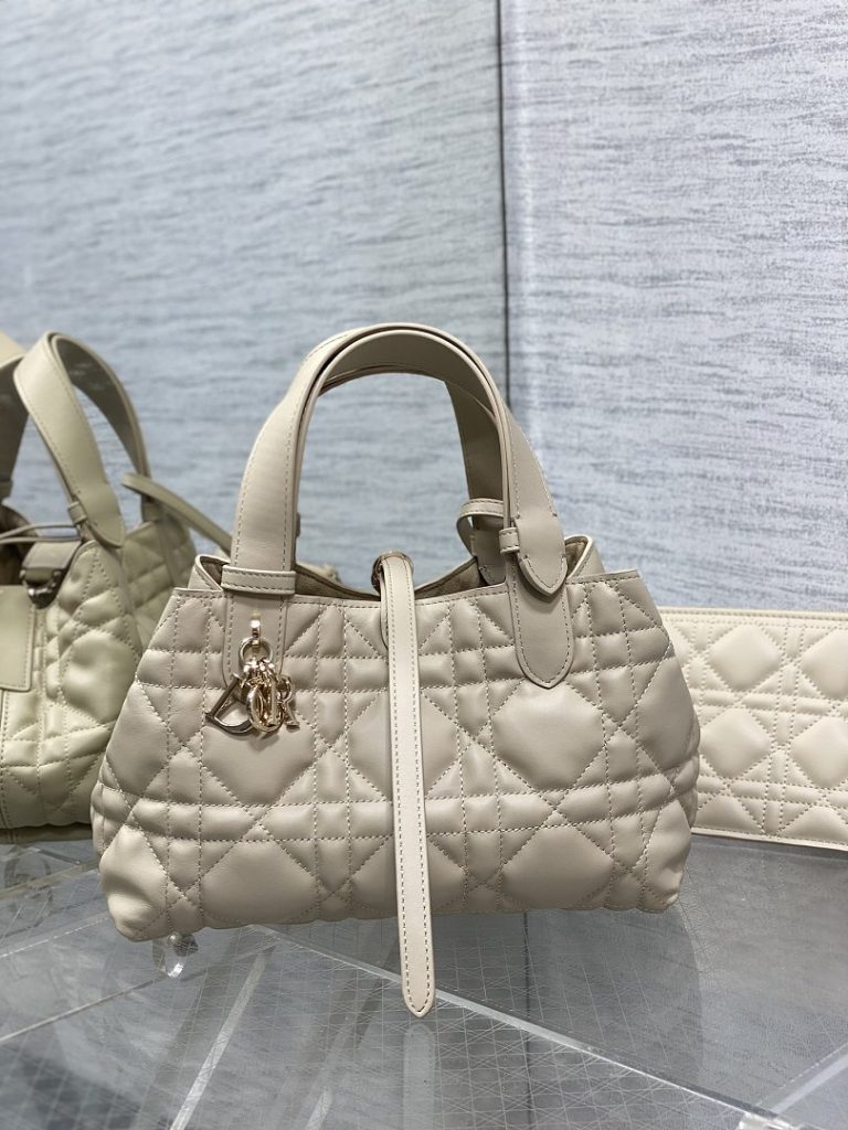 DIOR ディオール バッグ 新作 ファッション Nランク